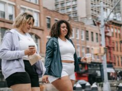 How to Stop Comparing Your Body to Other Women and Feel Confident in Plus Size Fashion How to Stop Comparing Your Body to Other Women and Feel Confident in Plus Size Fashion