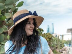 Comfortable Plus Size Travel Outfits for Long Flights, Road Trips, and Sightseeing