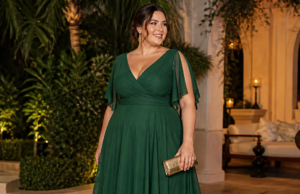 Plus Size Evening Dresses for Apple Shape: Flattering Styles for a Smooth, Balanced Silhouette